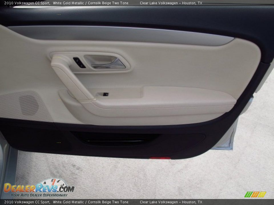 2010 Volkswagen CC Sport White Gold Metallic / Cornsilk Beige Two Tone Photo #18