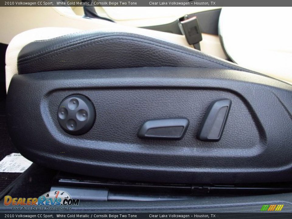 2010 Volkswagen CC Sport White Gold Metallic / Cornsilk Beige Two Tone Photo #30