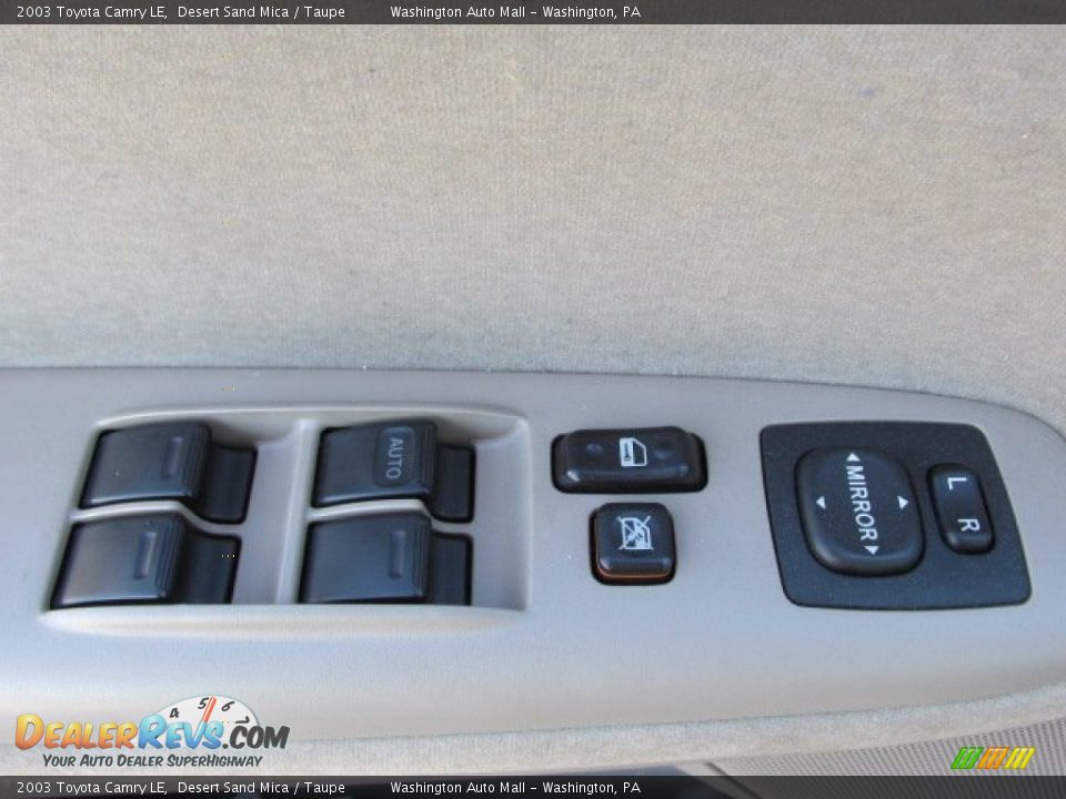 2003 Toyota Camry LE Desert Sand Mica / Taupe Photo #13