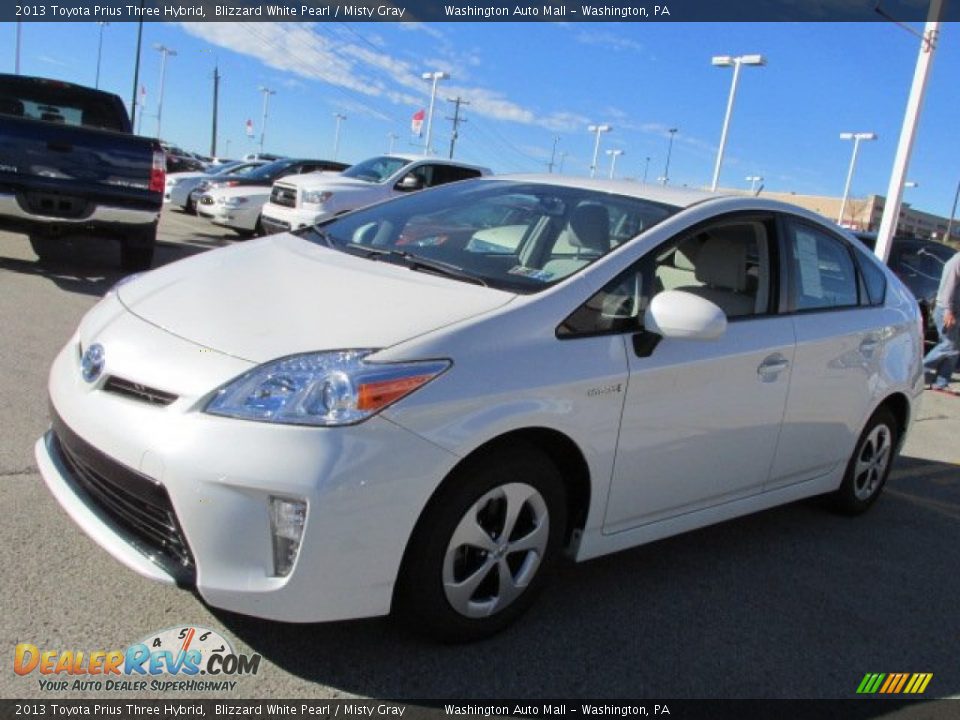 2013 Toyota Prius Three Hybrid Blizzard White Pearl / Misty Gray Photo #4