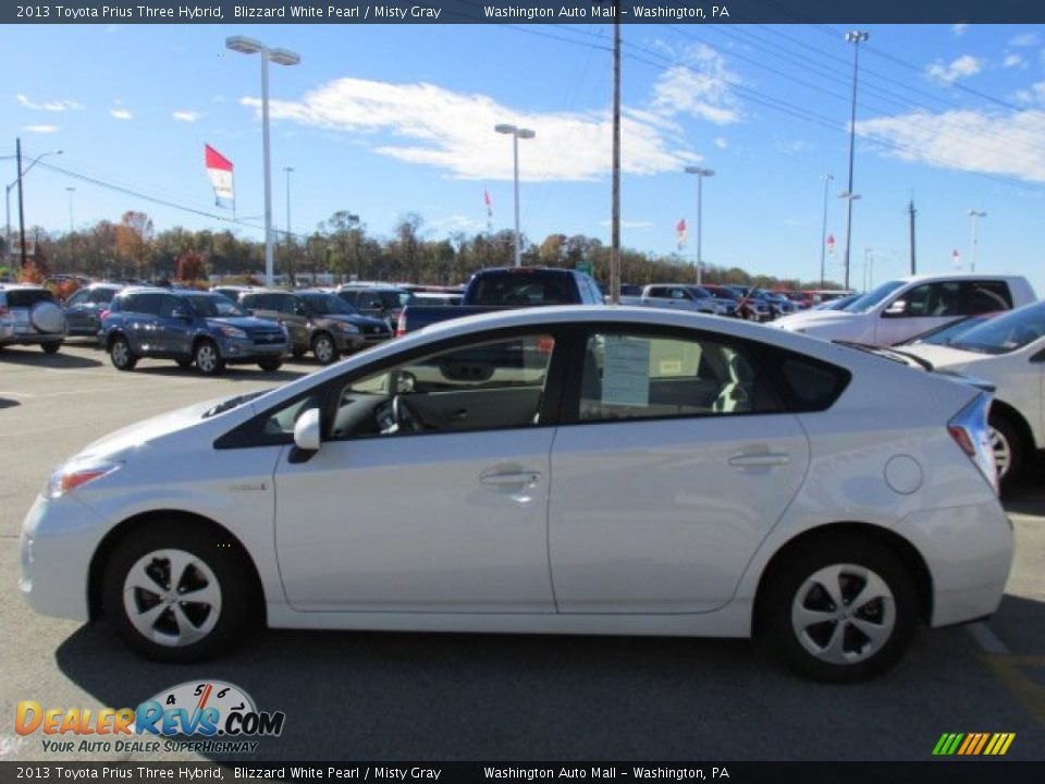 2013 Toyota Prius Three Hybrid Blizzard White Pearl / Misty Gray Photo #5