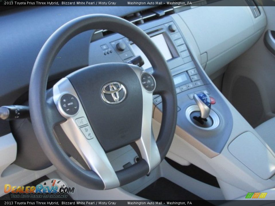 2013 Toyota Prius Three Hybrid Blizzard White Pearl / Misty Gray Photo #10