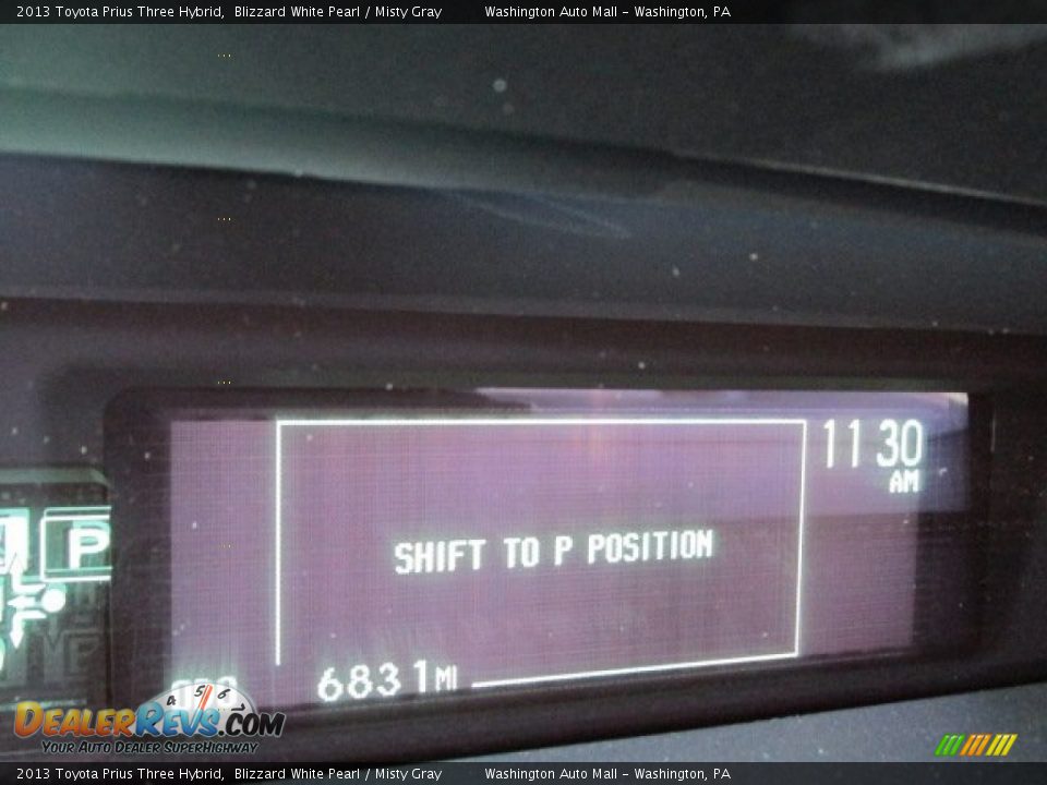 2013 Toyota Prius Three Hybrid Blizzard White Pearl / Misty Gray Photo #20