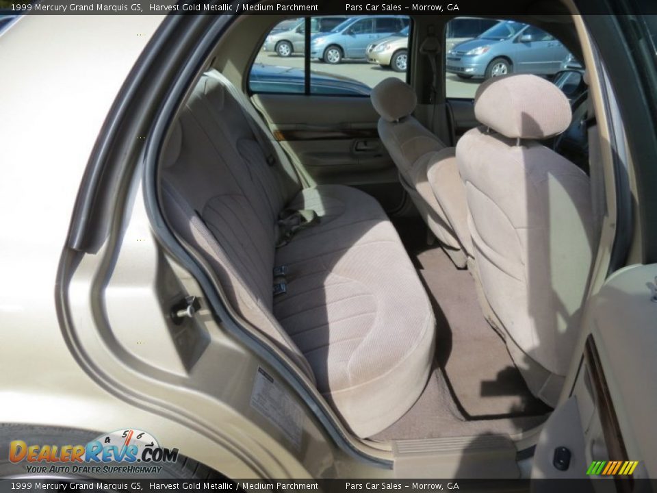 1999 Mercury Grand Marquis GS Harvest Gold Metallic / Medium Parchment Photo #9