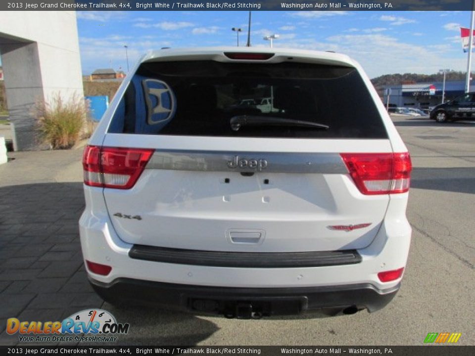 2013 Jeep Grand Cherokee Trailhawk 4x4 Bright White / Trailhawk Black/Red Stitching Photo #6