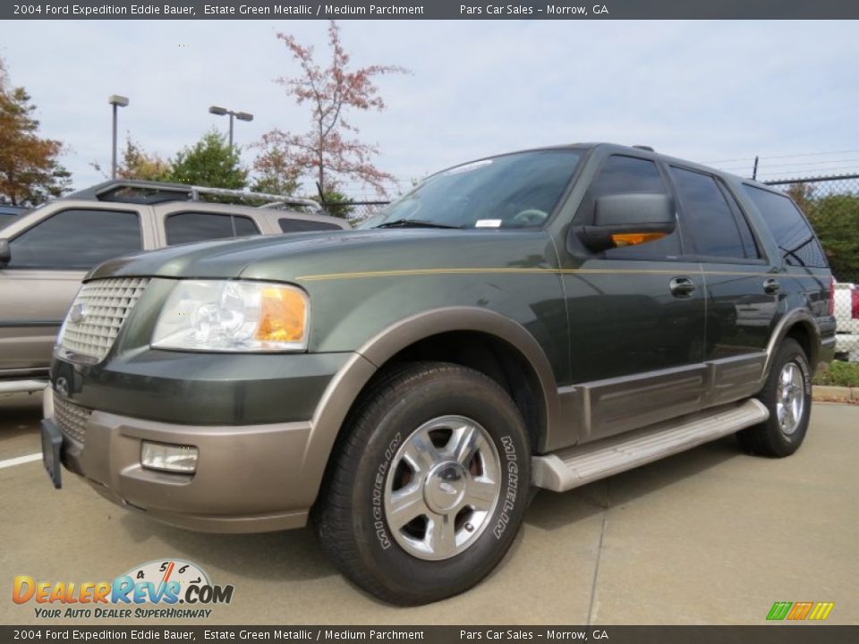 Front 3/4 View of 2004 Ford Expedition Eddie Bauer Photo #1