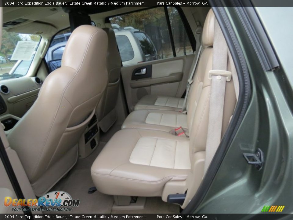 Rear Seat of 2004 Ford Expedition Eddie Bauer Photo #8