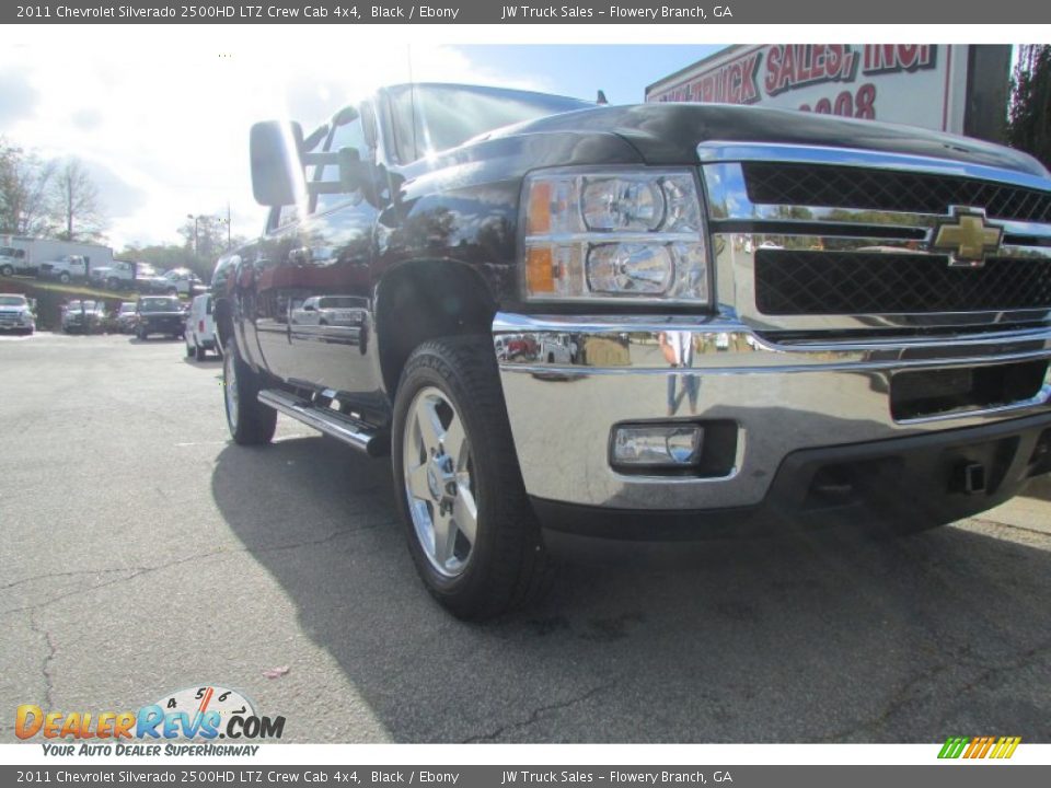 2011 Chevrolet Silverado 2500HD LTZ Crew Cab 4x4 Black / Ebony Photo #12