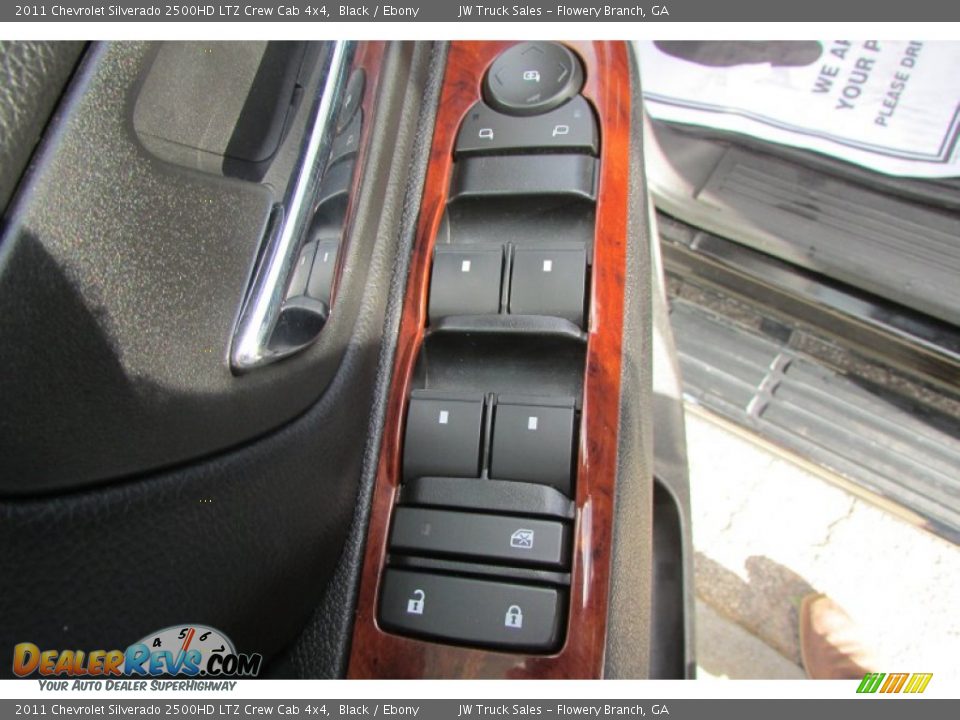2011 Chevrolet Silverado 2500HD LTZ Crew Cab 4x4 Black / Ebony Photo #16