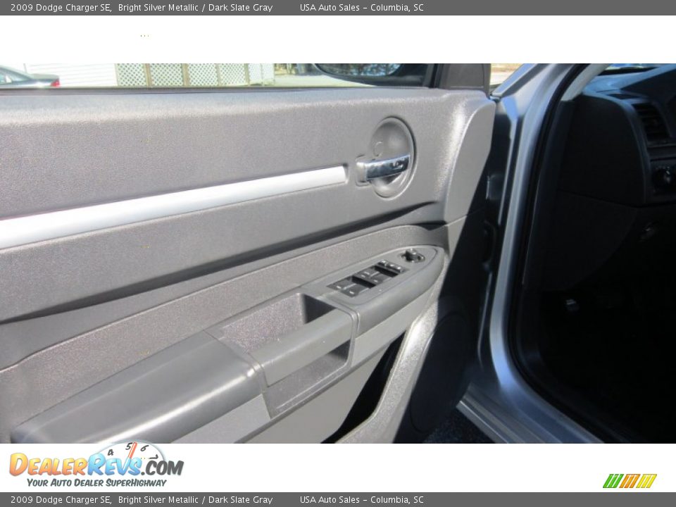 2009 Dodge Charger SE Bright Silver Metallic / Dark Slate Gray Photo #9