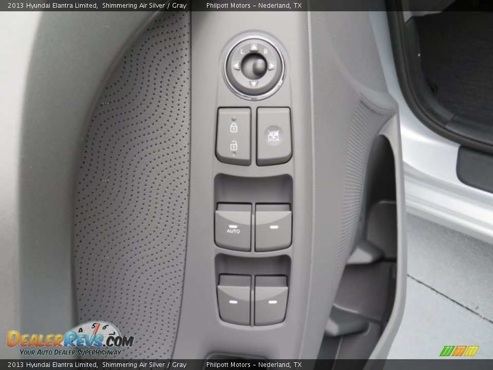 2013 Hyundai Elantra Limited Shimmering Air Silver / Gray Photo #24
