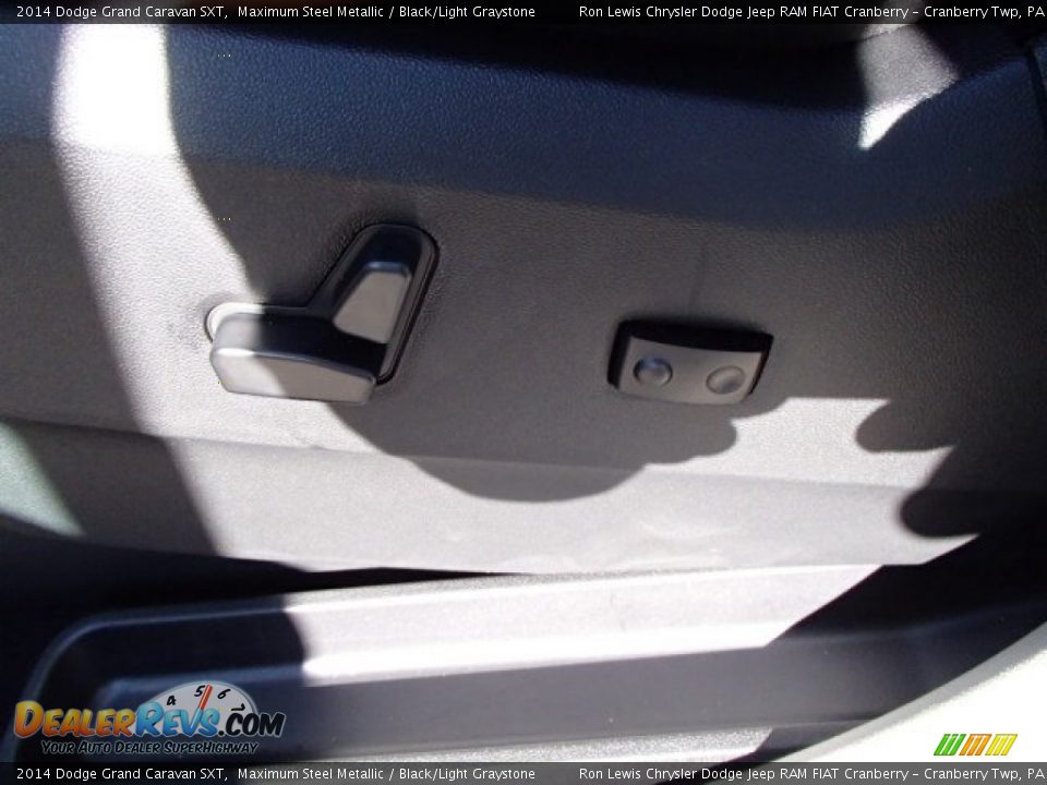 2014 Dodge Grand Caravan SXT Maximum Steel Metallic / Black/Light Graystone Photo #16