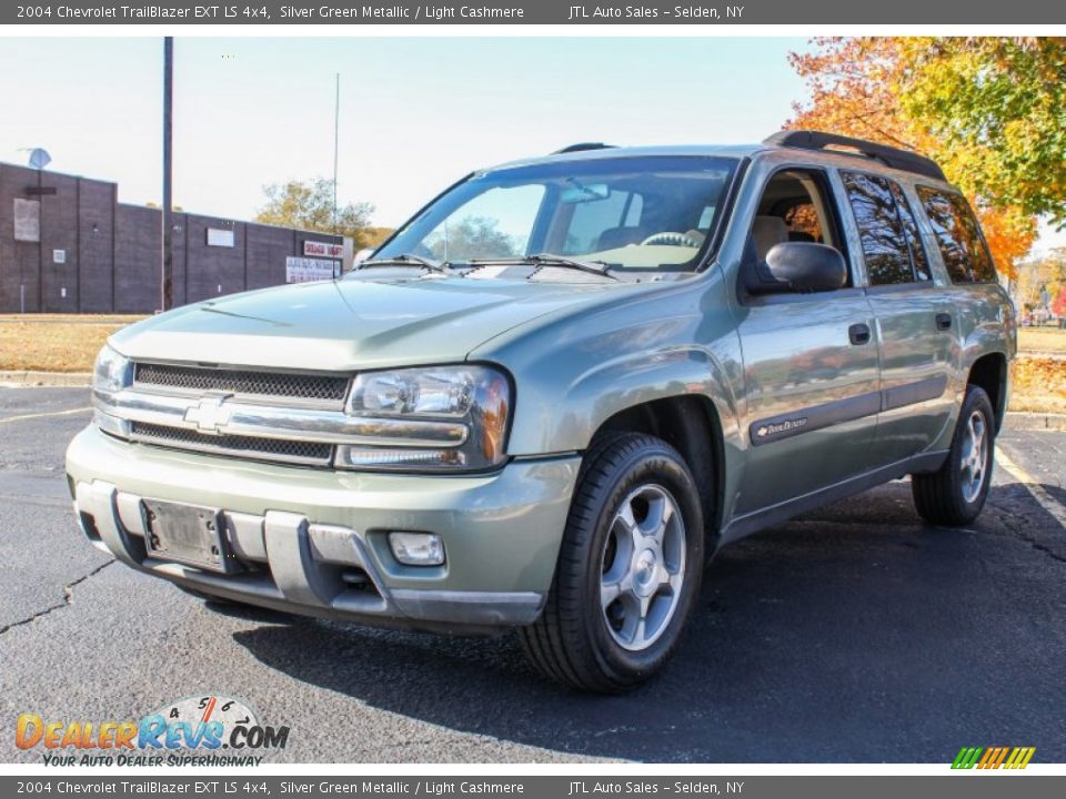 2004 Chevrolet TrailBlazer EXT LS 4x4 Silver Green Metallic / Light Cashmere Photo #1