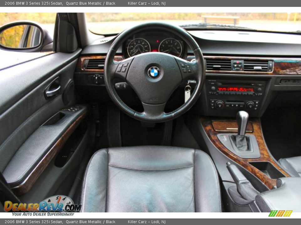 2006 BMW 3 Series 325i Sedan Quartz Blue Metallic / Black Photo #32