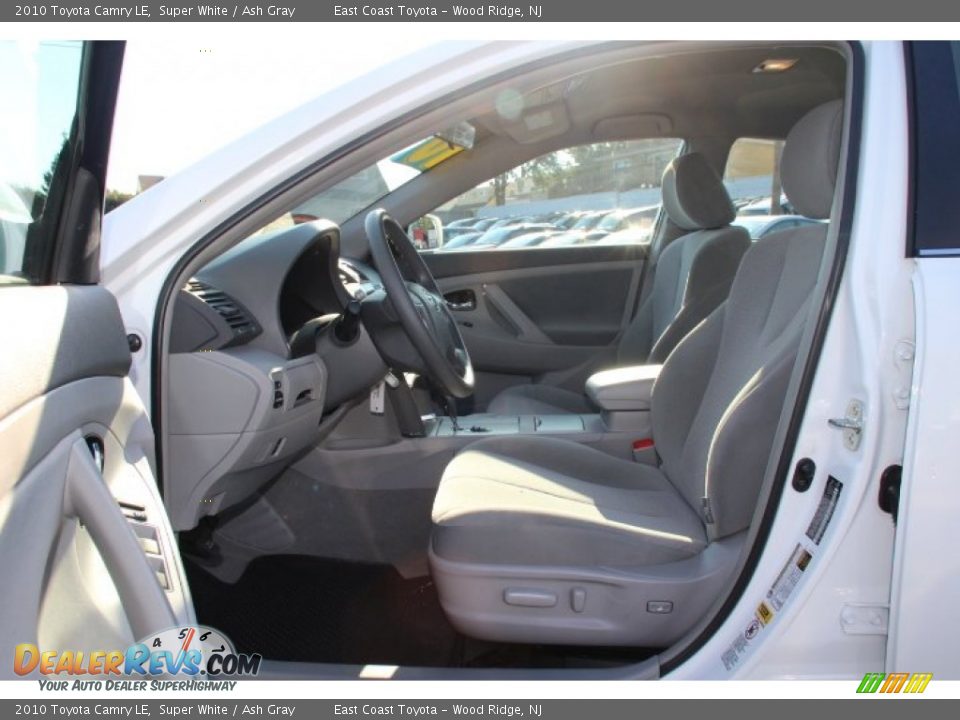 2010 Toyota Camry LE Super White / Ash Gray Photo #7