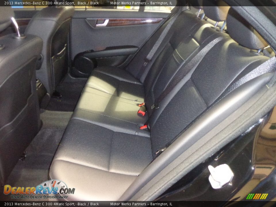 2013 Mercedes-Benz C 300 4Matic Sport Black / Black Photo #24