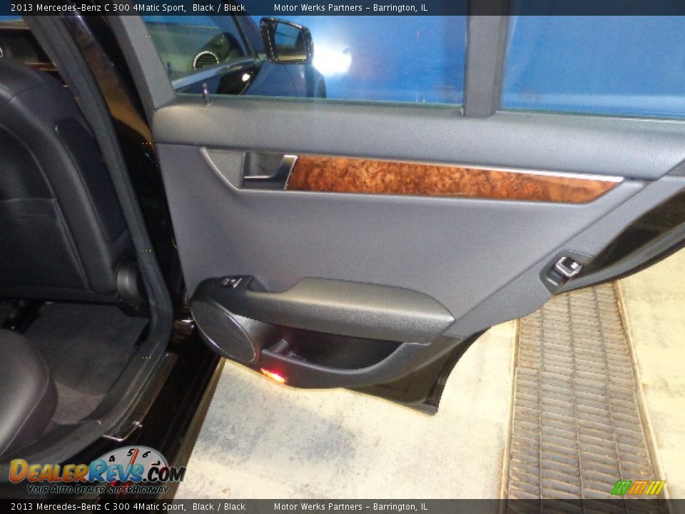 2013 Mercedes-Benz C 300 4Matic Sport Black / Black Photo #26