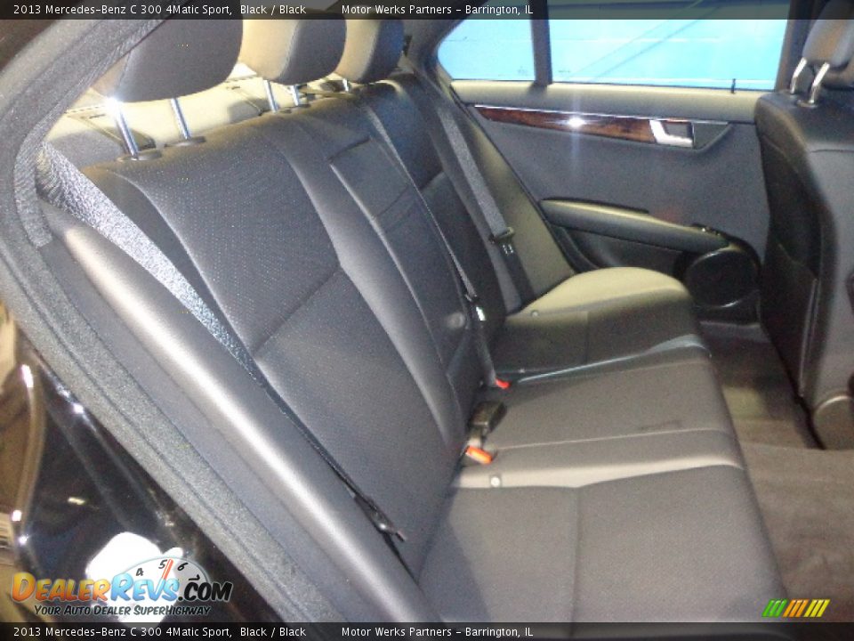 2013 Mercedes-Benz C 300 4Matic Sport Black / Black Photo #28