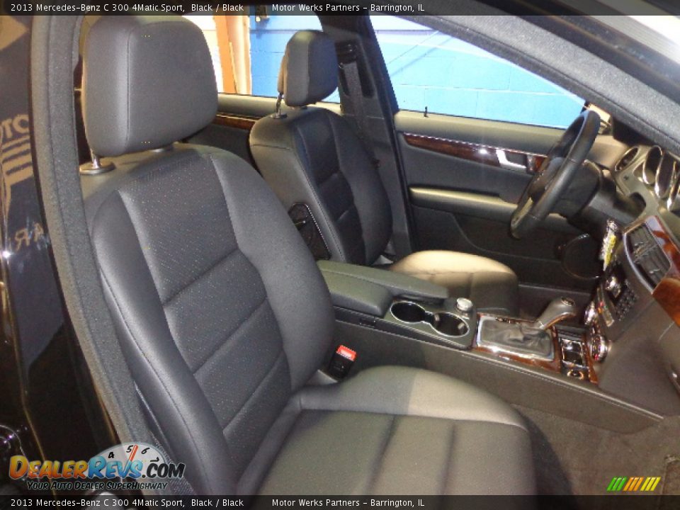 2013 Mercedes-Benz C 300 4Matic Sport Black / Black Photo #31
