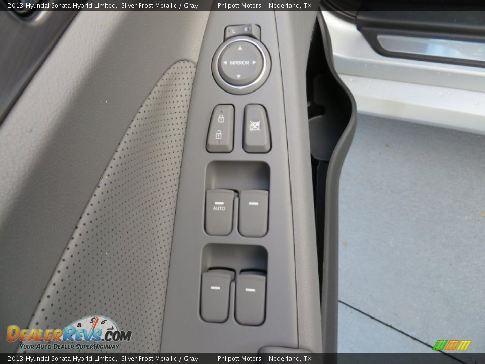 2013 Hyundai Sonata Hybrid Limited Silver Frost Metallic / Gray Photo #26