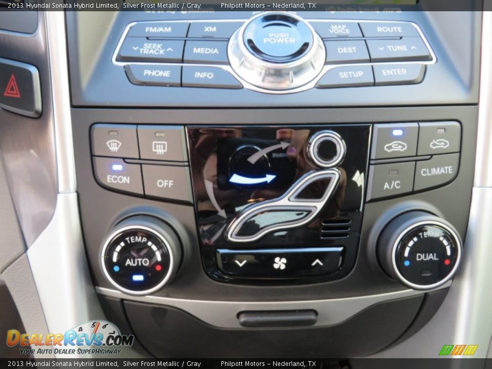 2013 Hyundai Sonata Hybrid Limited Silver Frost Metallic / Gray Photo #33