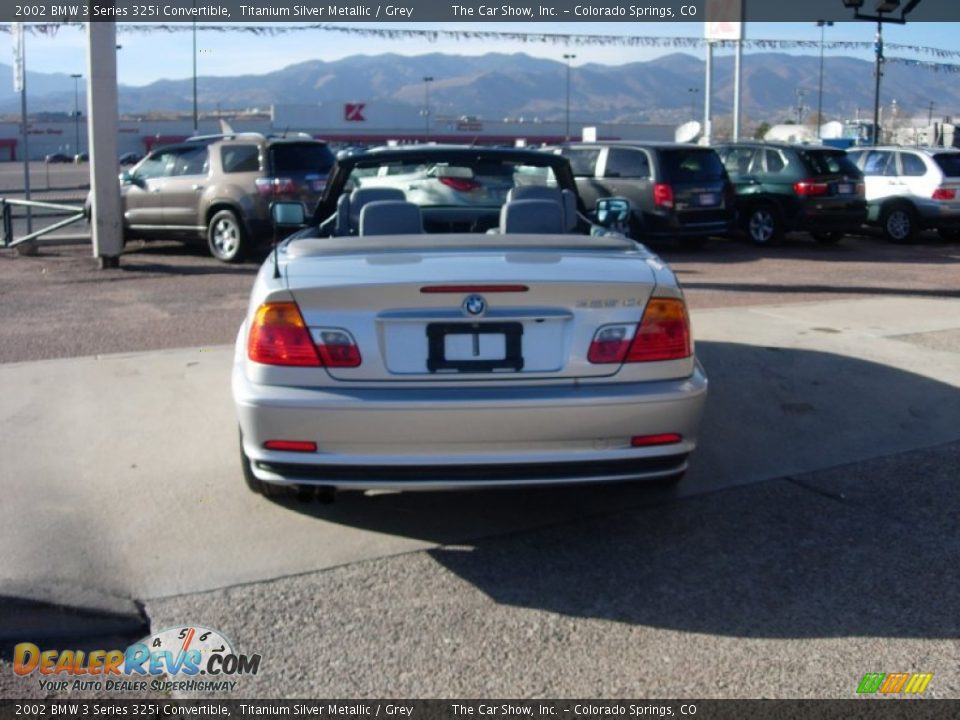 2002 BMW 3 Series 325i Convertible Titanium Silver Metallic / Grey Photo #11
