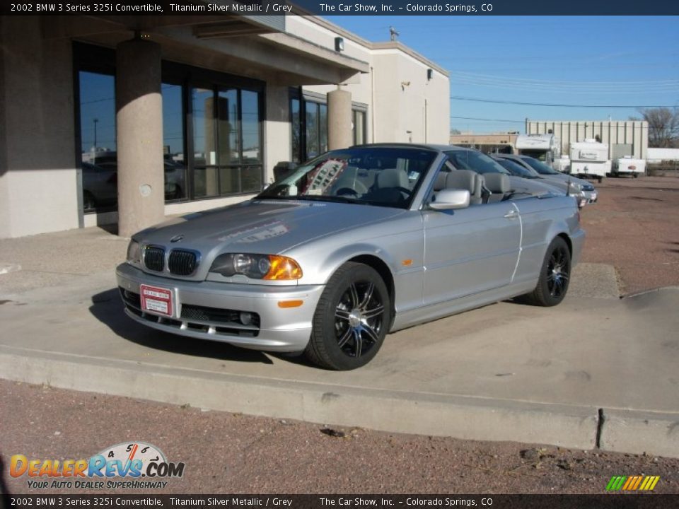 2002 BMW 3 Series 325i Convertible Titanium Silver Metallic / Grey Photo #25