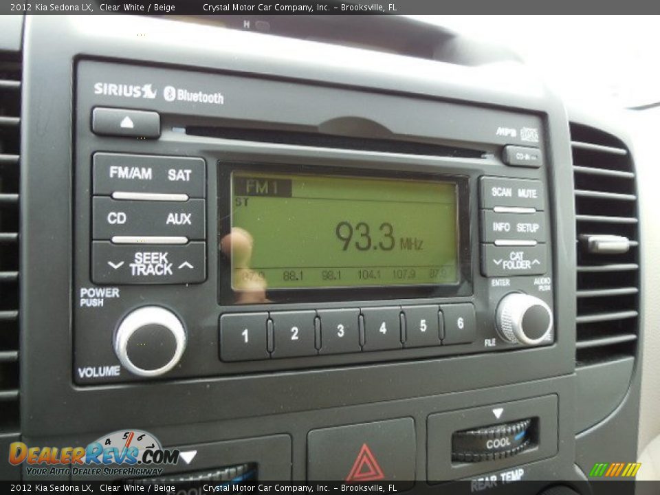 2012 Kia Sedona LX Clear White / Beige Photo #21