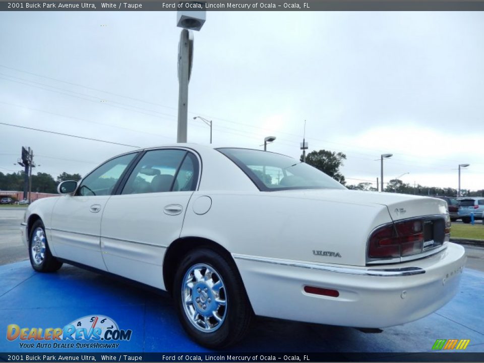 2001 Buick Park Avenue Ultra White / Taupe Photo #3