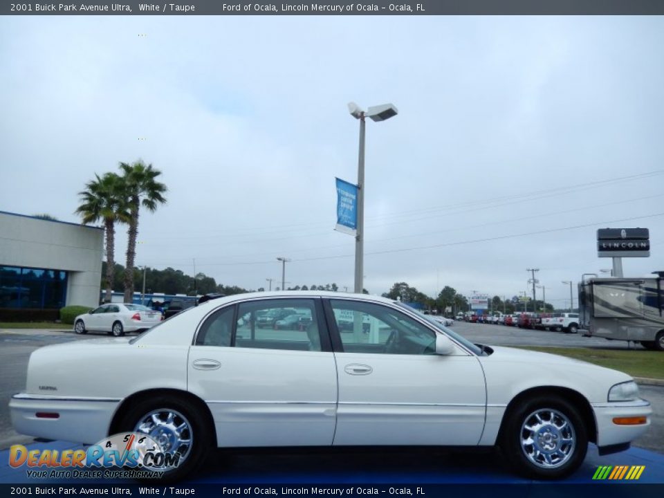 2001 Buick Park Avenue Ultra White / Taupe Photo #6