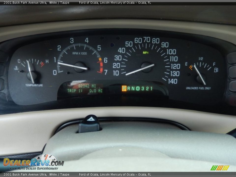 2001 Buick Park Avenue Ultra White / Taupe Photo #23