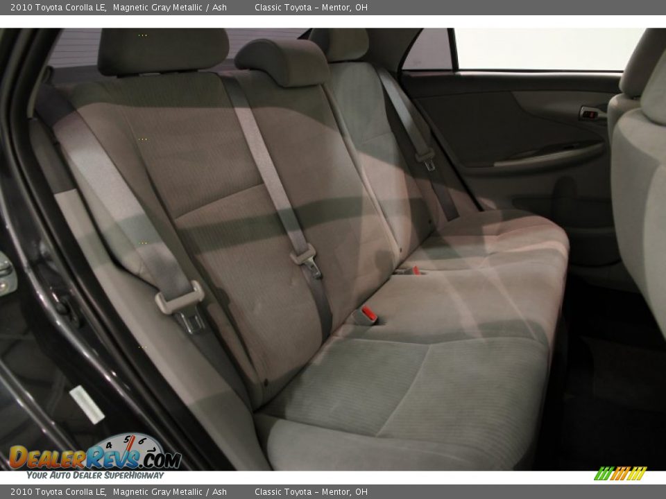 2010 Toyota Corolla LE Magnetic Gray Metallic / Ash Photo #11