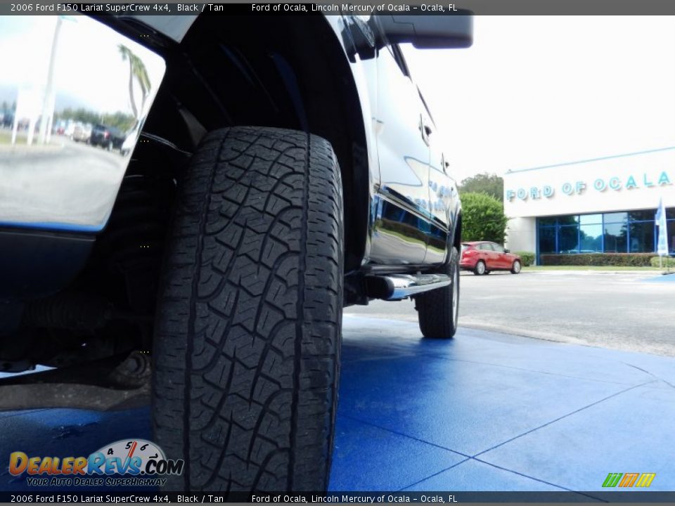 2006 Ford F150 Lariat SuperCrew 4x4 Black / Tan Photo #12