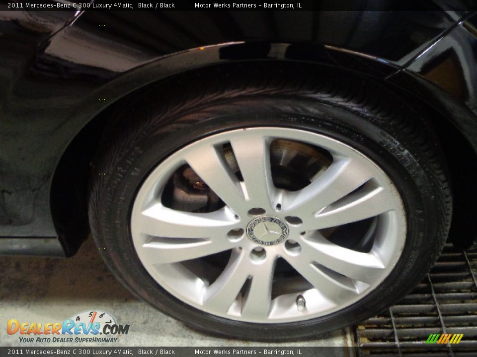 2011 Mercedes-Benz C 300 Luxury 4Matic Black / Black Photo #14