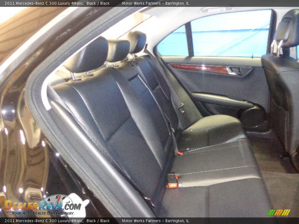 2011 Mercedes-Benz C 300 Luxury 4Matic Black / Black Photo #29