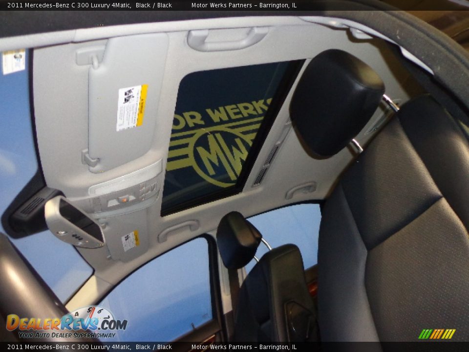 2011 Mercedes-Benz C 300 Luxury 4Matic Black / Black Photo #33