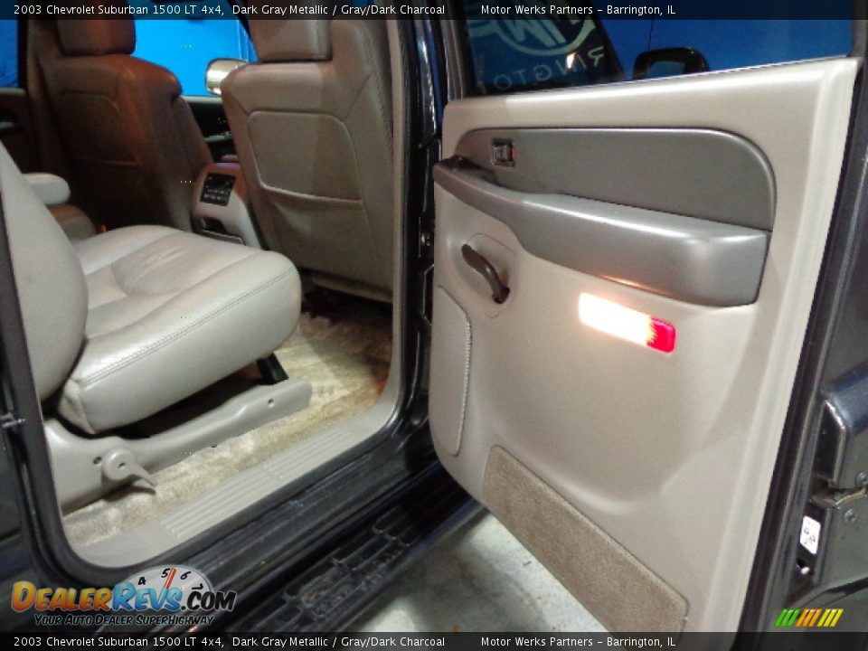 2003 Chevrolet Suburban 1500 LT 4x4 Dark Gray Metallic / Gray/Dark Charcoal Photo #27