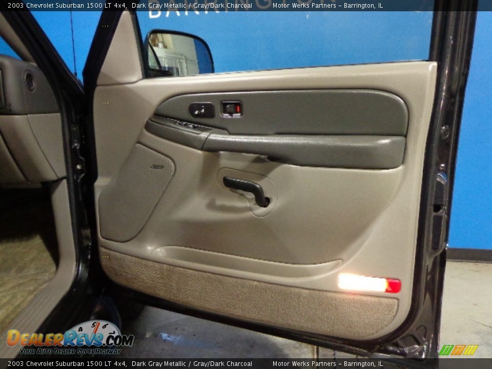 2003 Chevrolet Suburban 1500 LT 4x4 Dark Gray Metallic / Gray/Dark Charcoal Photo #30