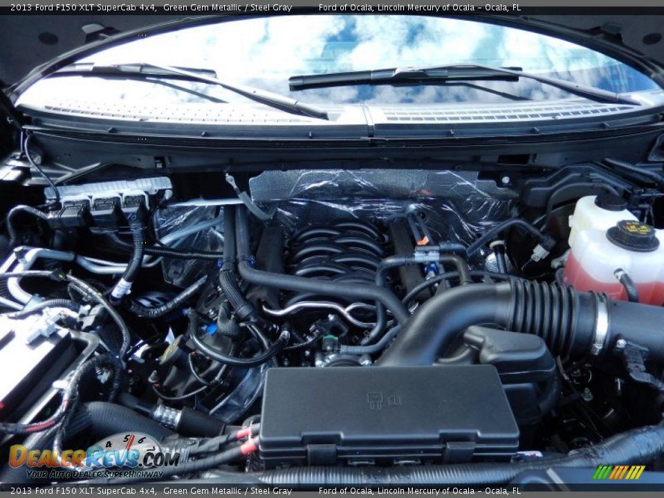 2013 Ford F150 XLT SuperCab 4x4 Green Gem Metallic / Steel Gray Photo #11