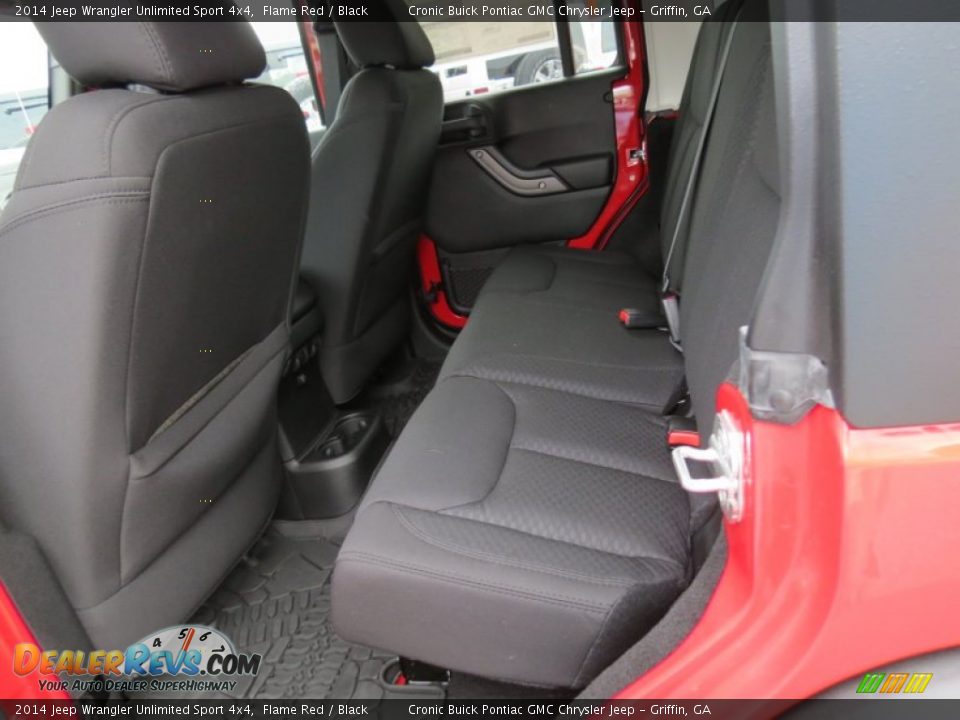 2014 Jeep Wrangler Unlimited Sport 4x4 Flame Red / Black Photo #14