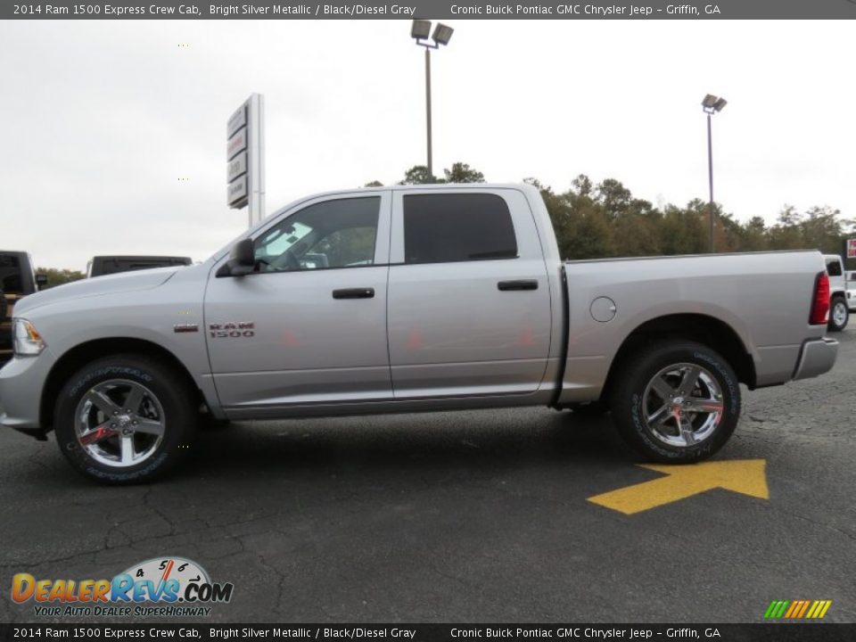 2014 Ram 1500 Express Crew Cab Bright Silver Metallic / Black/Diesel Gray Photo #4