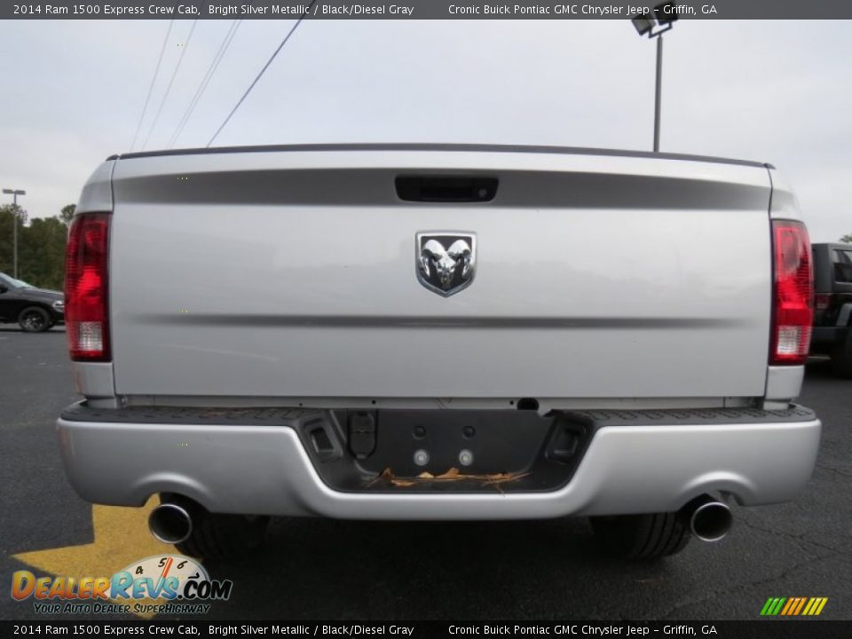 2014 Ram 1500 Express Crew Cab Bright Silver Metallic / Black/Diesel Gray Photo #6