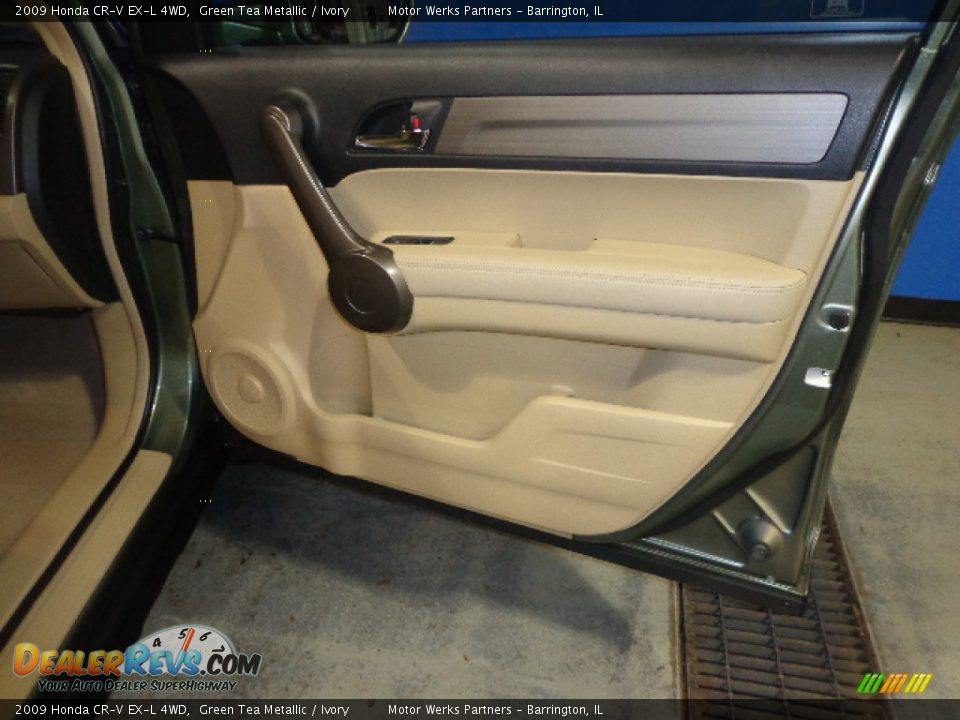 2009 Honda CR-V EX-L 4WD Green Tea Metallic / Ivory Photo #29