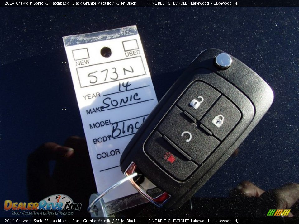 Keys of 2014 Chevrolet Sonic RS Hatchback Photo #11