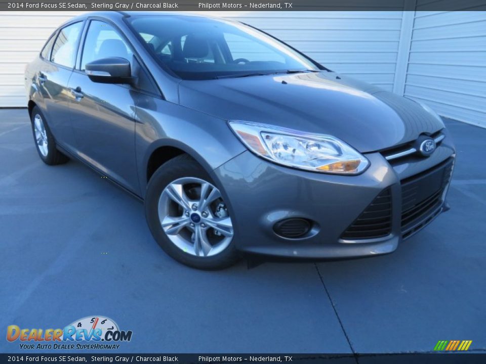 2014 Ford Focus SE Sedan Sterling Gray / Charcoal Black Photo #1
