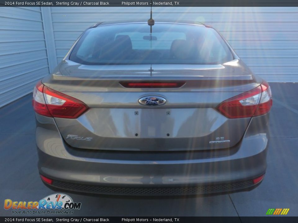 2014 Ford Focus SE Sedan Sterling Gray / Charcoal Black Photo #5