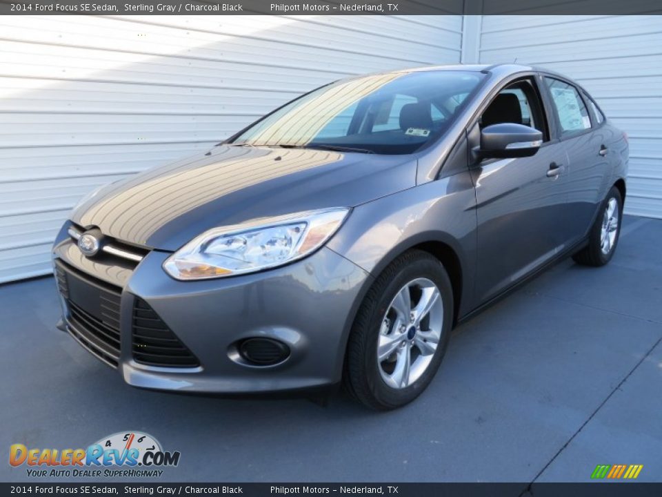 2014 Ford Focus SE Sedan Sterling Gray / Charcoal Black Photo #8