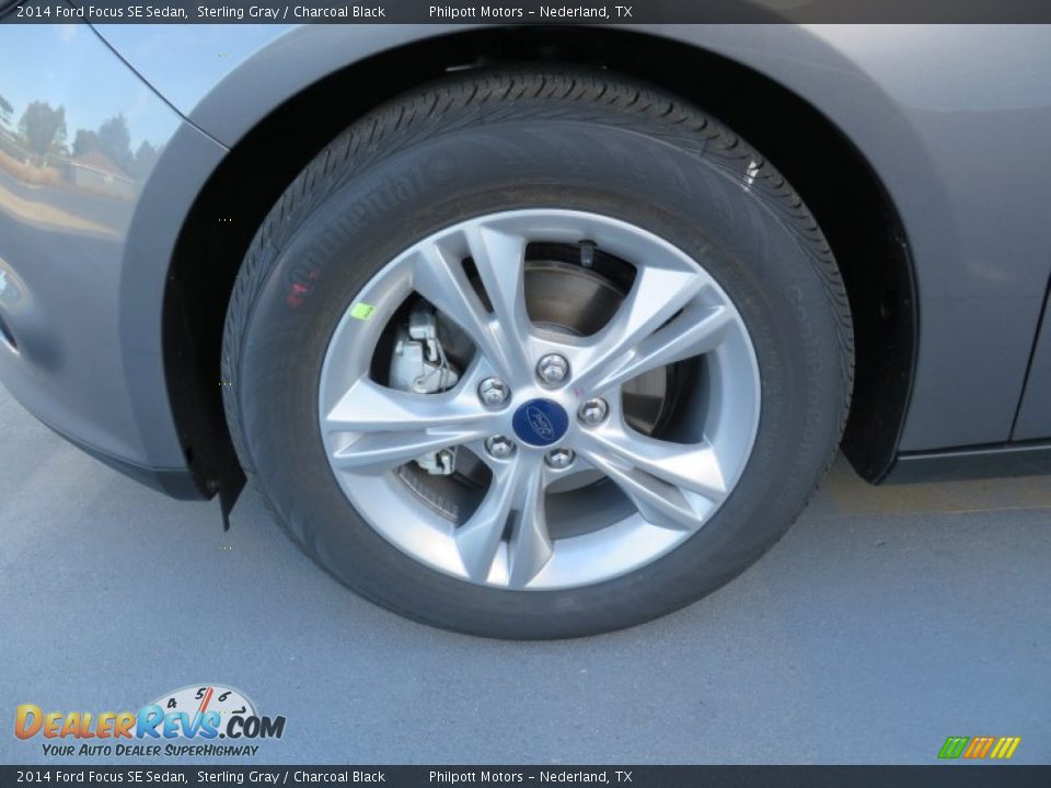 2014 Ford Focus SE Sedan Sterling Gray / Charcoal Black Photo #12