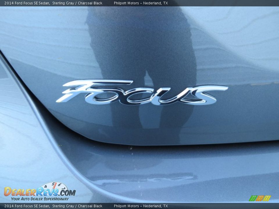 2014 Ford Focus SE Sedan Sterling Gray / Charcoal Black Photo #14