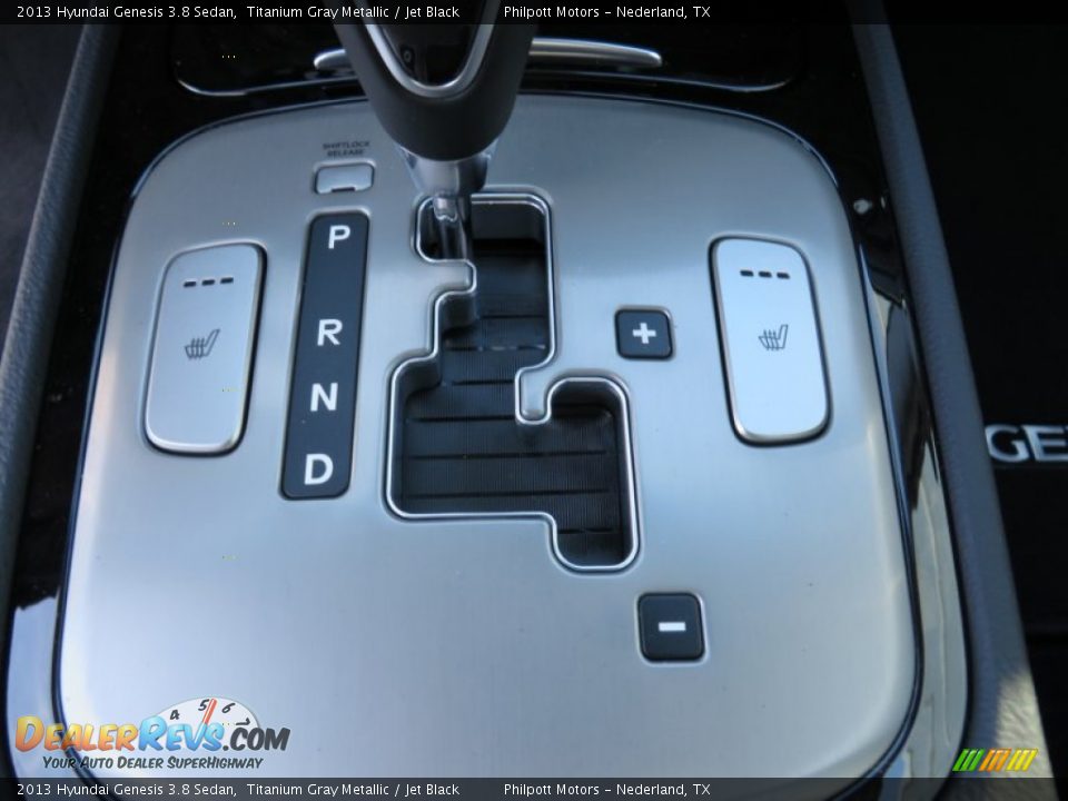 2013 Hyundai Genesis 3.8 Sedan Titanium Gray Metallic / Jet Black Photo #34